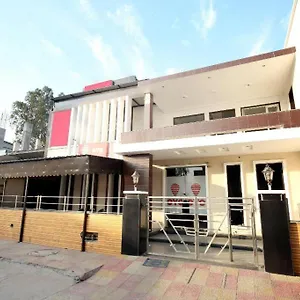 Hotel Bliss, Chandigarh