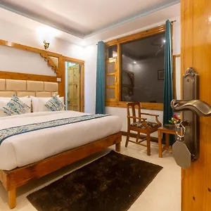 Bed & Breakfast Golden Oak, Shimla