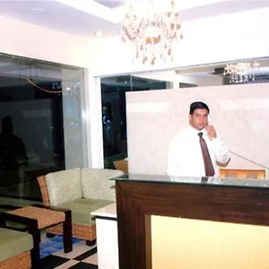 Hotel Metro43, Chandigarh